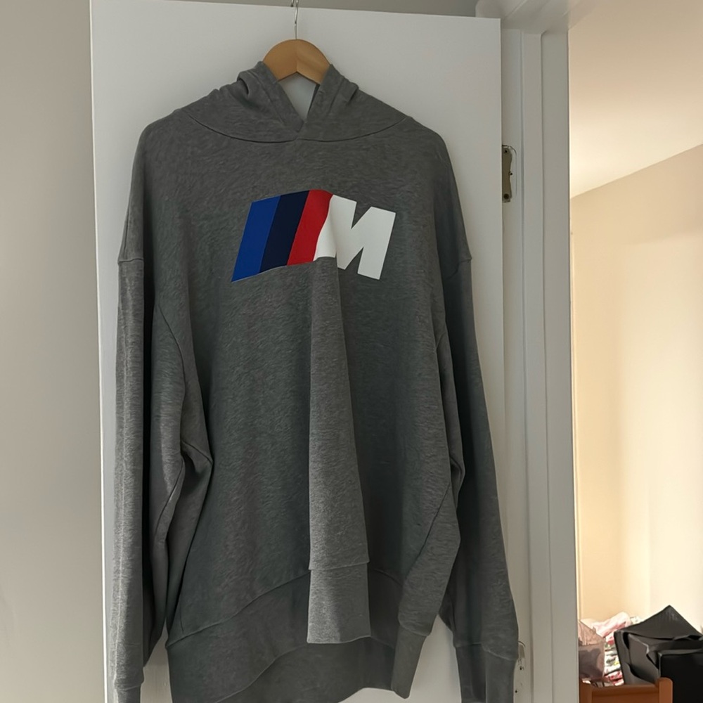 Men’s Sweatshirt with Hood Size XL